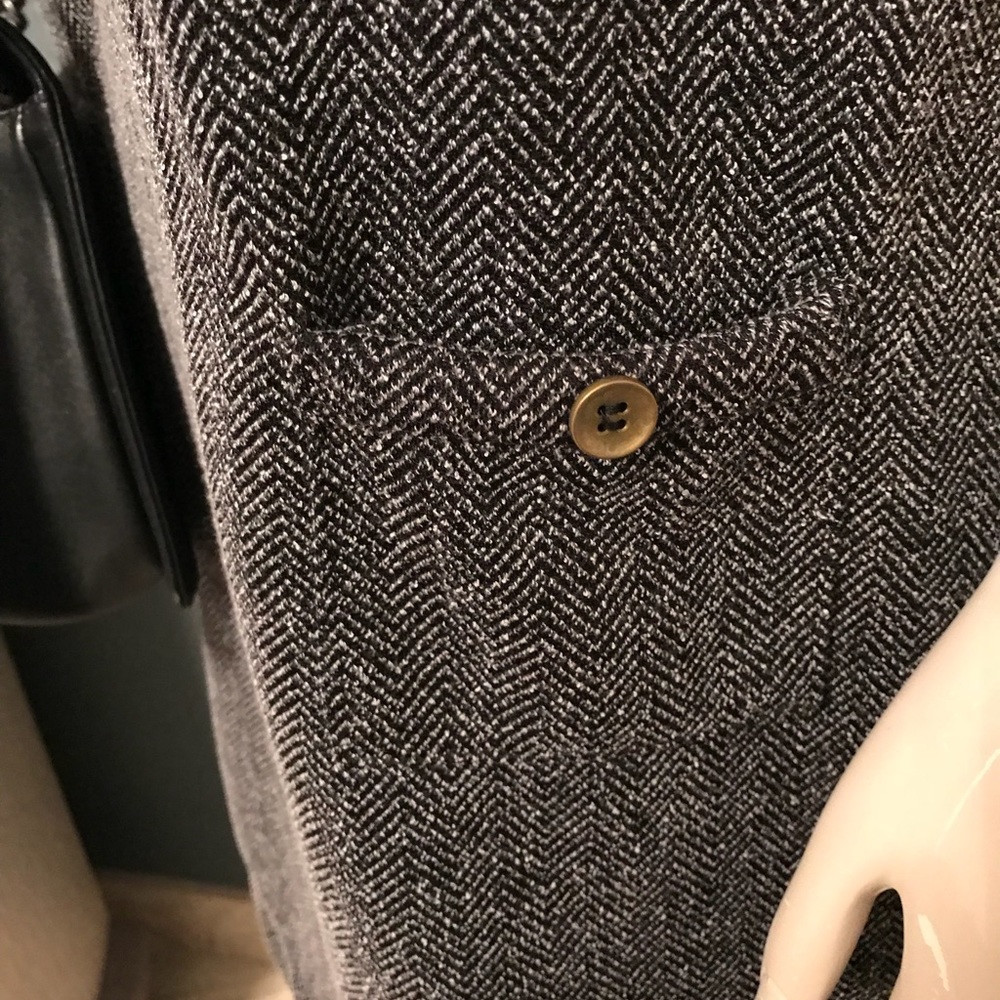 Dress - Picture 2 of 5